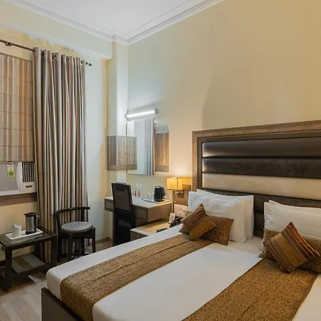 The Suncourt Hotel Yatri Delhi  Exterior photo