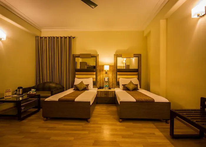 The Suncourt Hotel Yatri